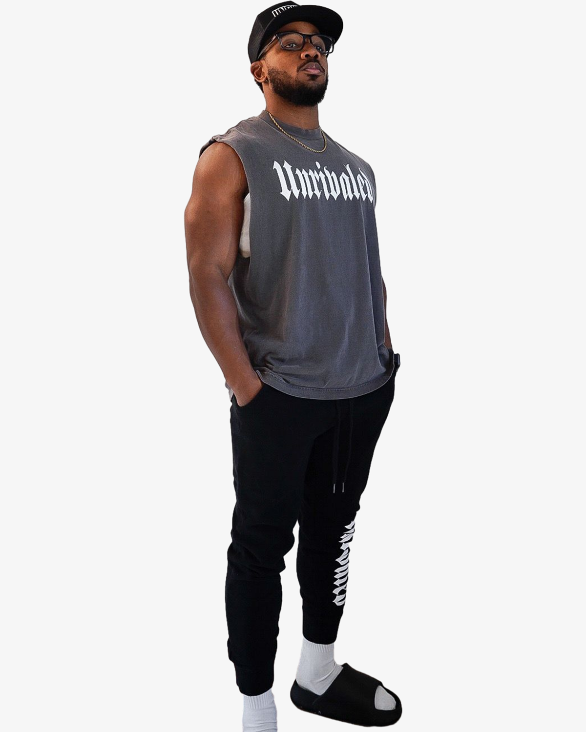 SLEEVELESS SCRIPT TEE